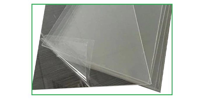 Plastic boxes